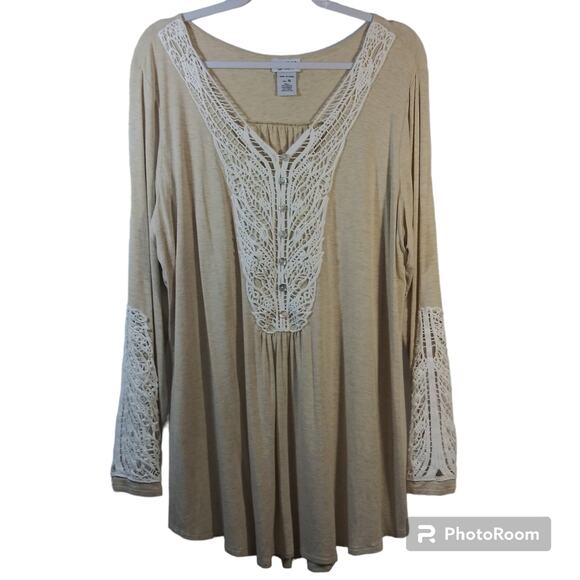 Monroe & Main Oatmeal Lace Trim Long Sleeve V-Neck Top Boho Casual Size 1X - Picture 1 of 8